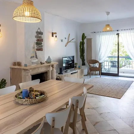 Lejlighed Nook Beach House *