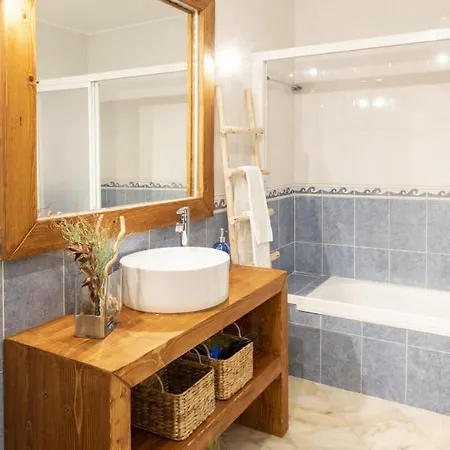 Nook Beach House Lejlighed *